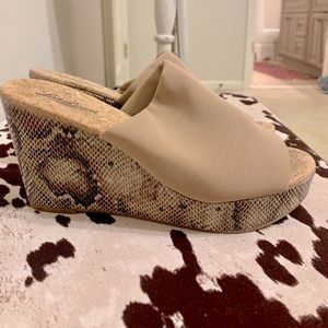 Lucky brand snake skin cork wedges
